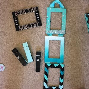 ZTA x WOODEN RHINESTONE PICTURE FRAME DECOR
